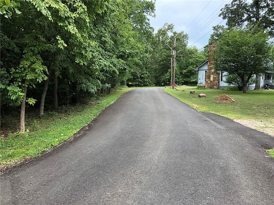 2nd image of Bonnabel Rd