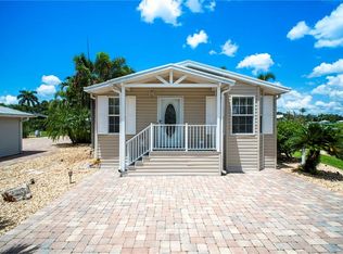 10081 Willowood Dr, Fort Myers, FL 33905