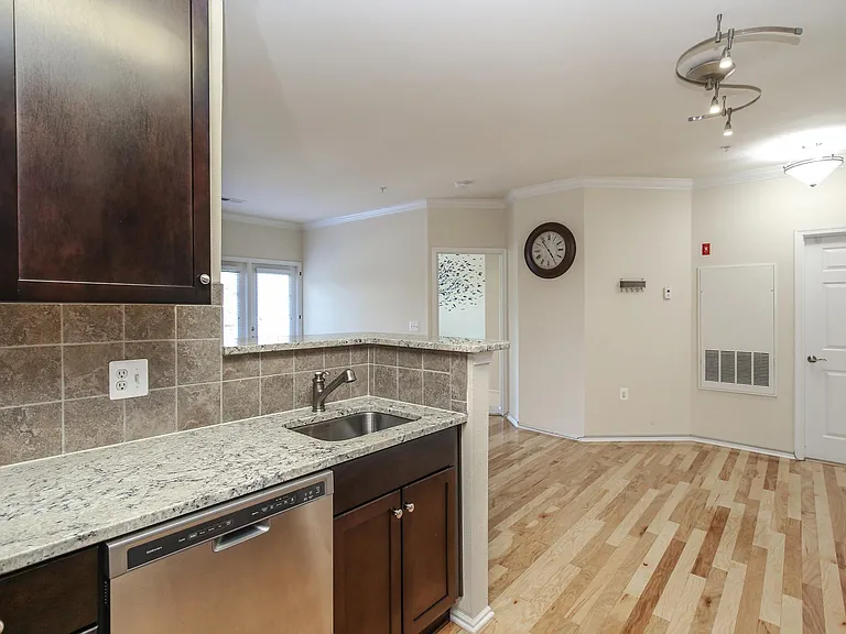 11750 Old Georgetown Rd — Photo 4