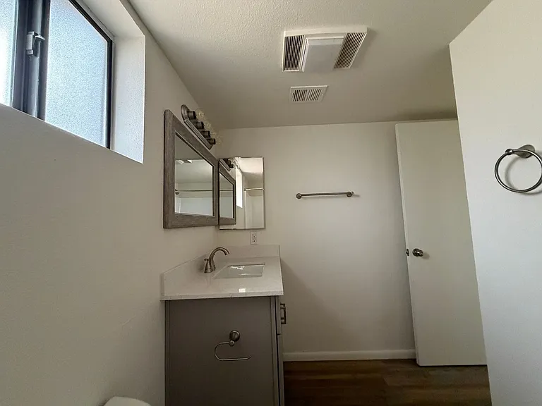 Shadowbrook Apartments-Scenic Living in Sedona — Photo 84