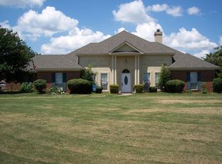 410 Cedar Ridge Dr, Wetumpka, AL 36093