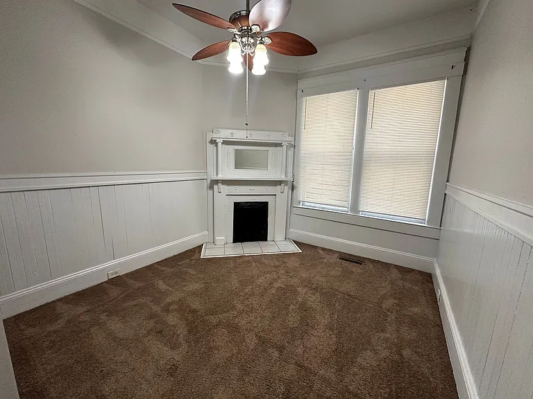 946 Magnolia St #2 — Photo 3
