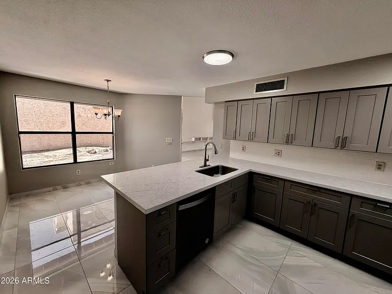 4548 E Shomi St — Photo 5