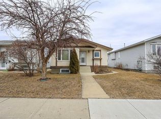56 S Elder St, Red Deer, AB T4R2C6