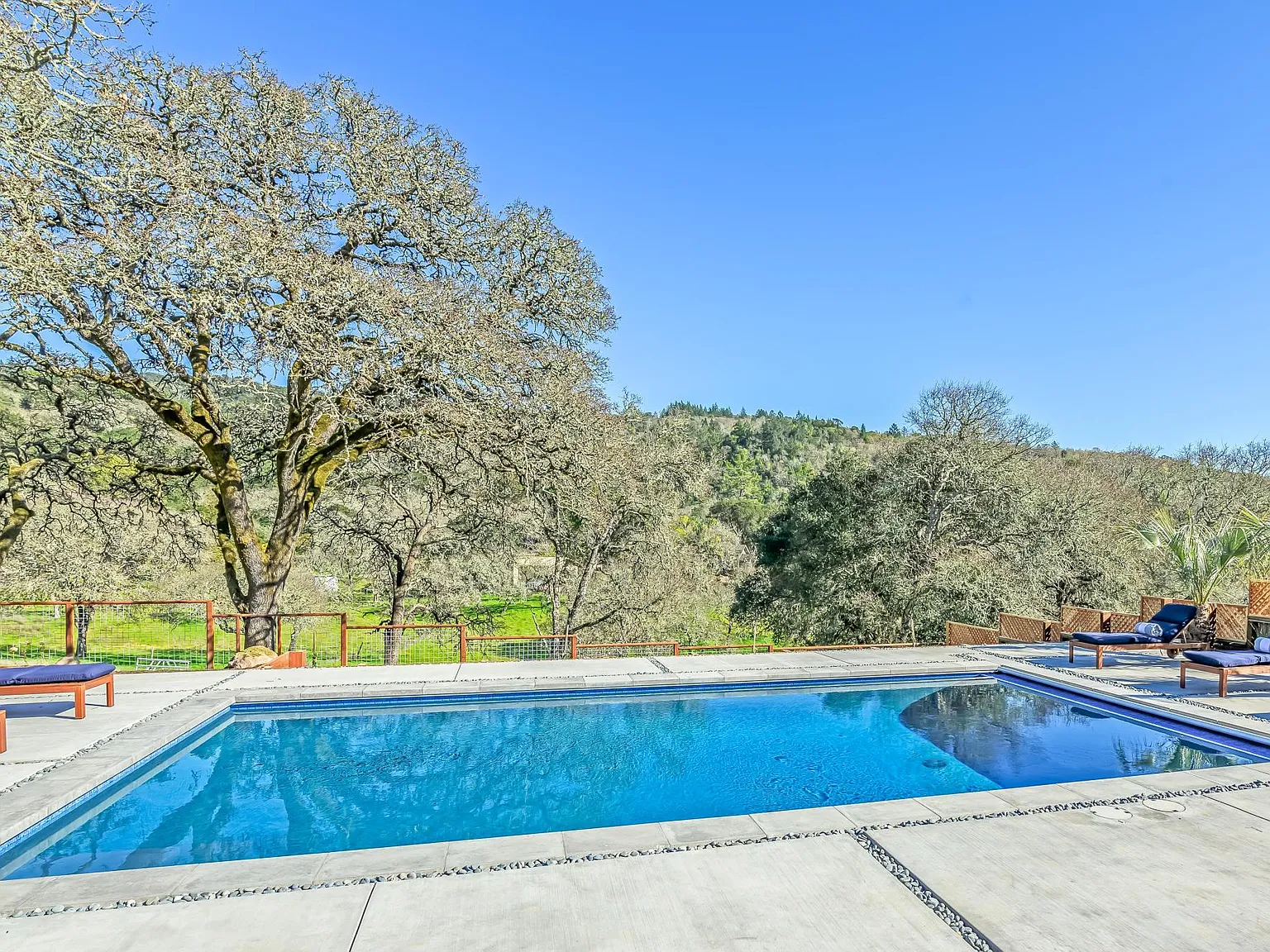Los Robles Dr, Sonoma — Photo 4