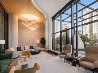 5627 2nd St APT 703, Long Island City, NY 11101