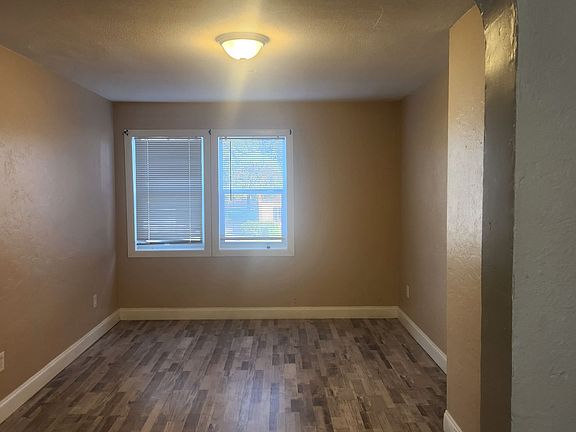 3rd image of 205 Shady Pl #4