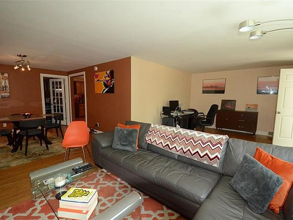 3rd image of 52 Delham Ave