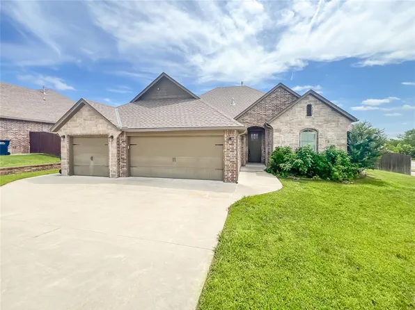 2010 Lakewood Dr, Seminole, OK 74868