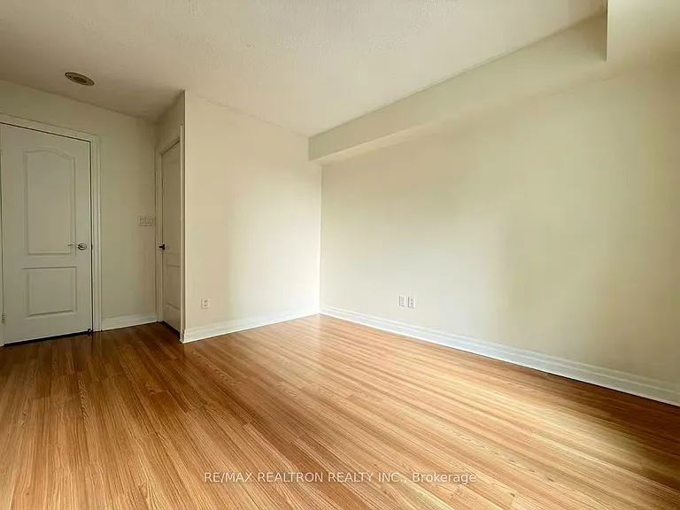 188 Doris Ave #803 — Photo 15