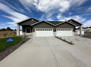 9001 Palestine Way #1, Yakima, WA 98908