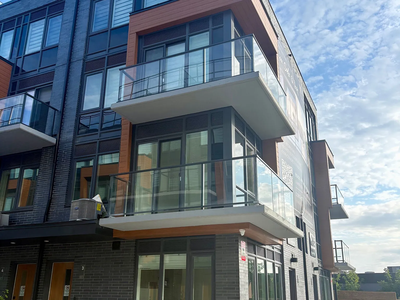 2 bed, $2,700 — Photo 2
