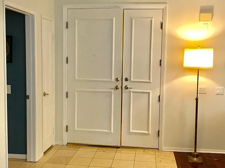 8349 Blackburn Ave #302 — Photo 314