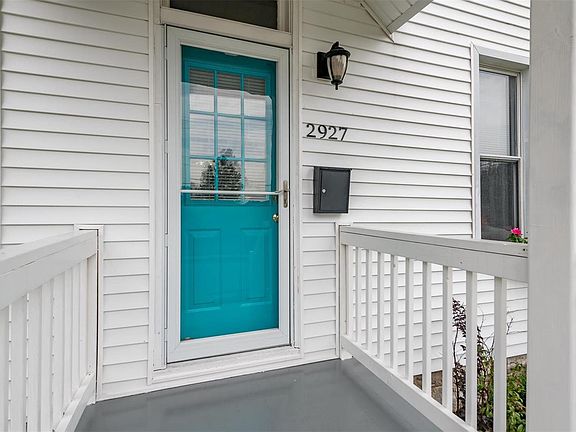 2nd image of 2927 Macklind Ave