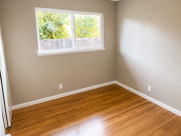 847 Alderbrook Ln — Photo 7