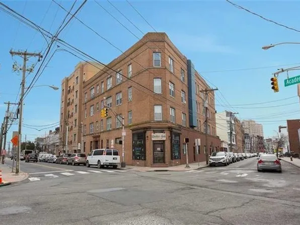 203 Academy Street image 7 of 7