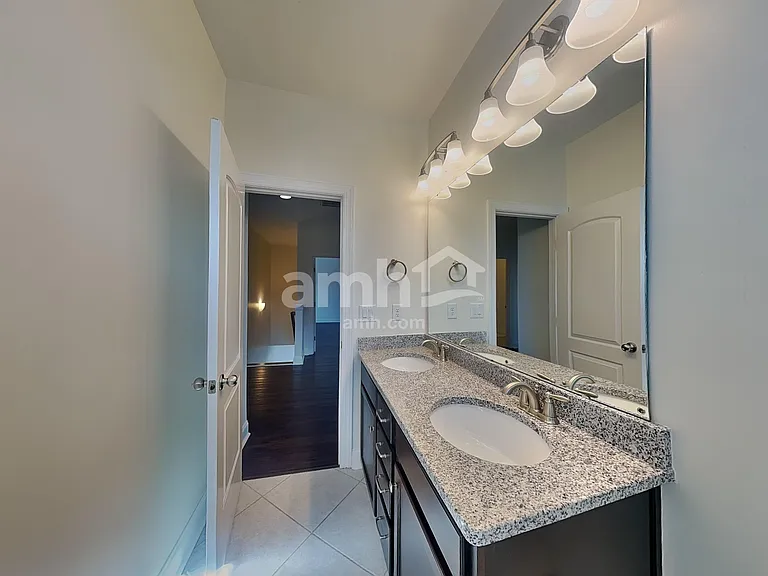 10075 Fox Trotter Ln — Photo 17