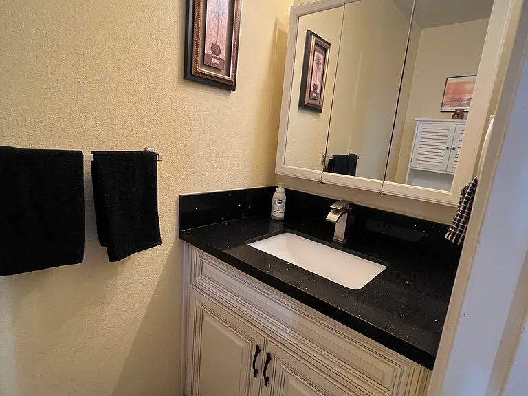 1111 Seacoast Dr #17 — Photo 15