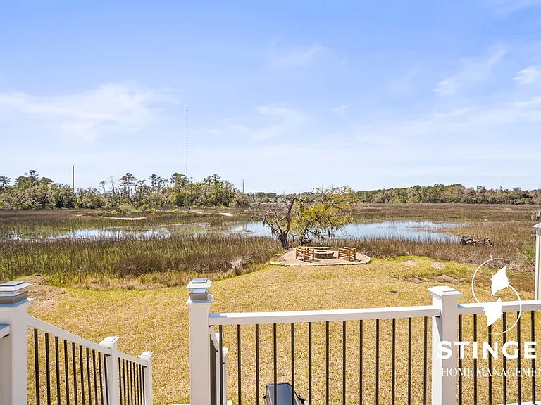 2927 Waters Edge Ct W — Photo 27