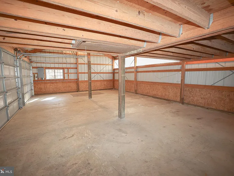 23891 Deep Hollow Ln — Photo 45