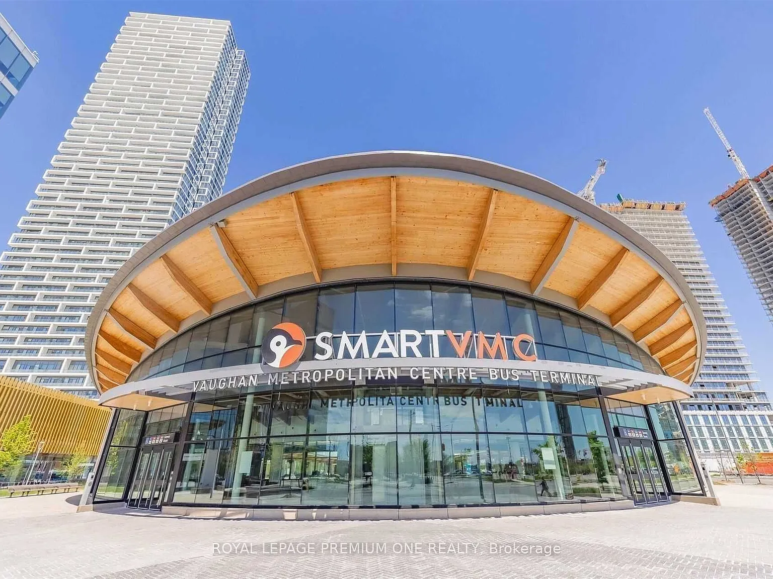 2 bed, $1,998 — Photo 2