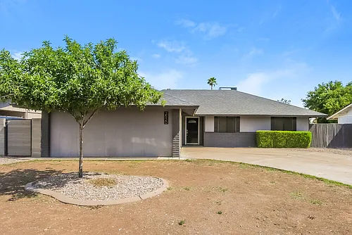 2520 E Javelina Ave Photo 1