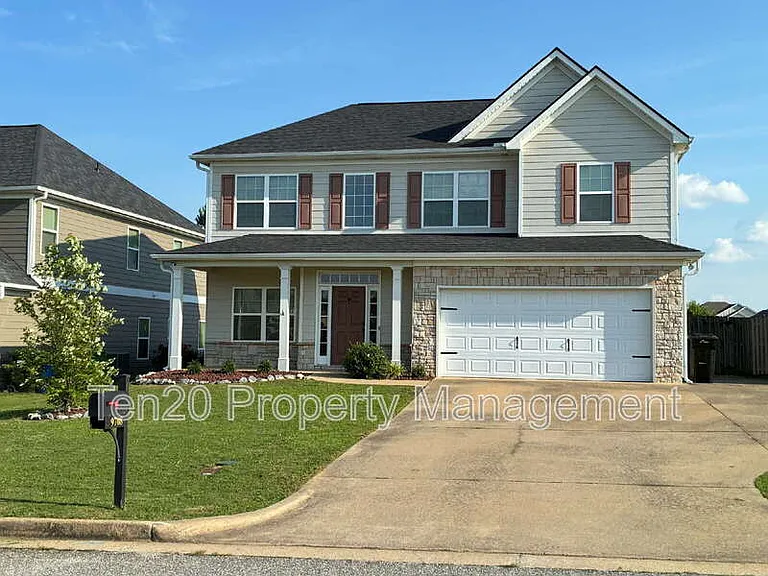 9708 Yellow Pine Rd — Photo 1