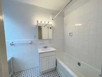 Rented by Rita S Citrin, LREB