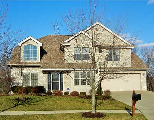1st image of 327 Cottingham Cres