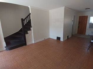 702 E 105th St, Chicago, IL 60628