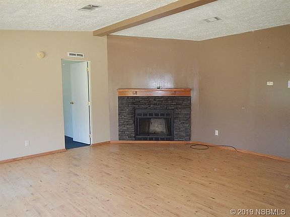 2nd image of 150 Barberry Dr