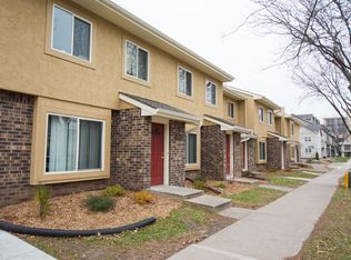 1002 College Ct, Madison, WI 53715