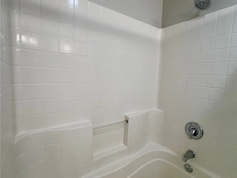 297 Tustin Field Dr — Photo 34