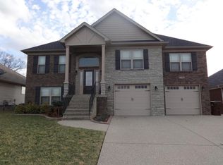 11704 Taylor Rae Dr, Louisville, KY 40229