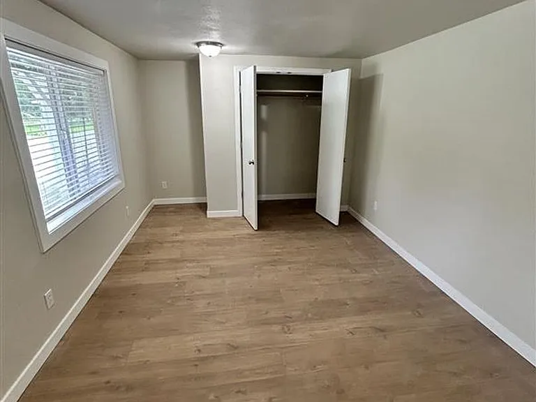 9240 Garrison Rd — Photo 25