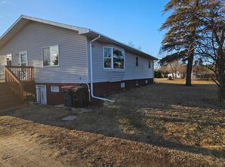 611 Long Prairie Rd SW, Staples, MN 56479