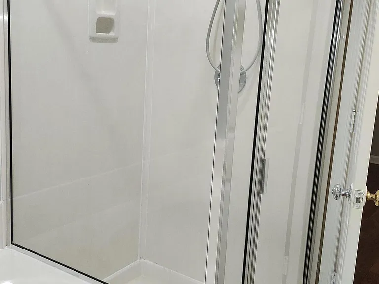 370 Sandhills Cir — Photo 14