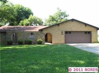 14945 Smith Cir, Claremore, OK 74017