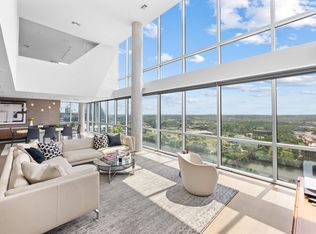 300 Bowie St #2, Austin, TX 78703