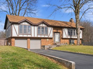 2043 E Shady Glen Drive, Springfield, MO 65804