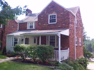 446 Meridian Dr, Pittsburgh, PA 15228
