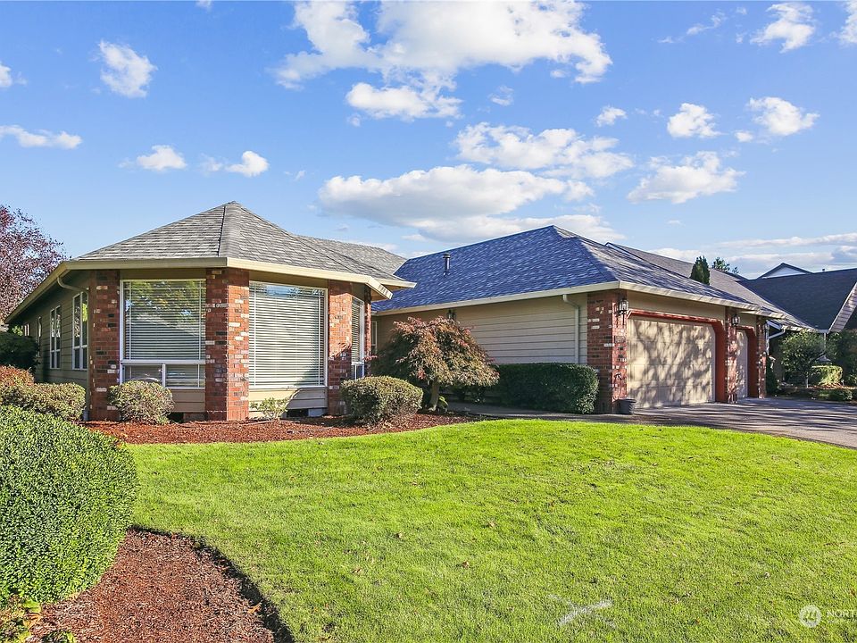 1st image of 2817 NE 174th Ave Avenue