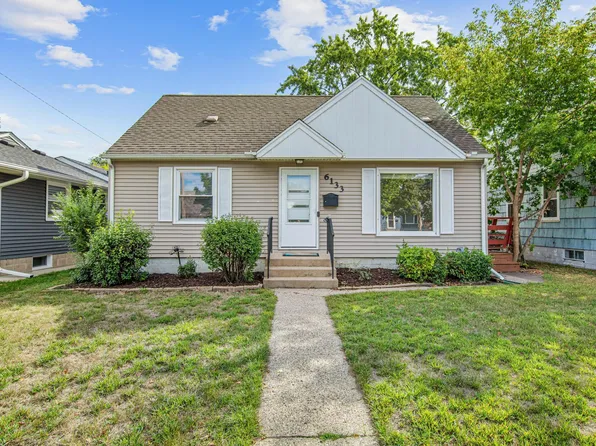6133 Thomas Ave S, Minneapolis, MN 55410
