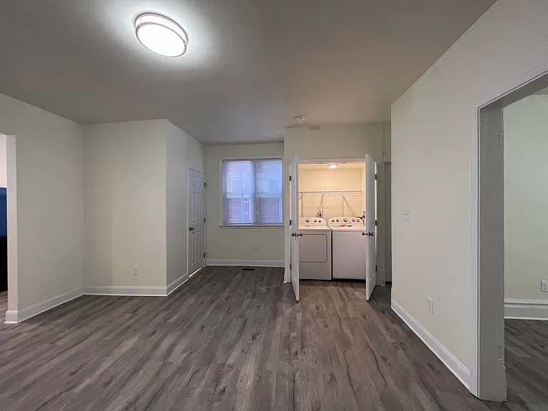 2918 Devlin St — Photo 4