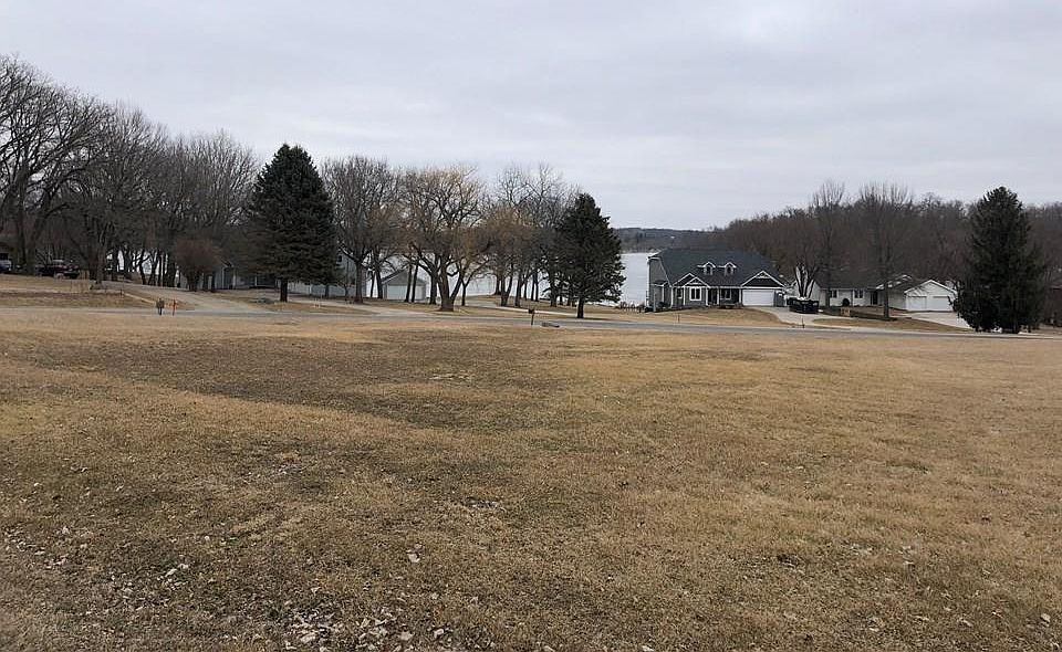 1st image of 4764 Panorama Dr