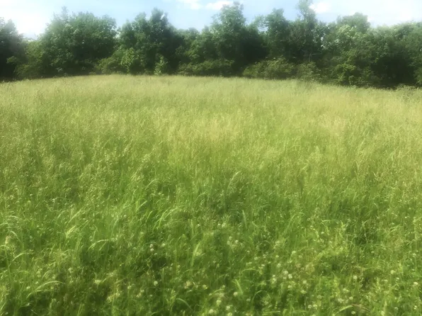 8 S Chowning Ln, Bloomfield, KY 40008