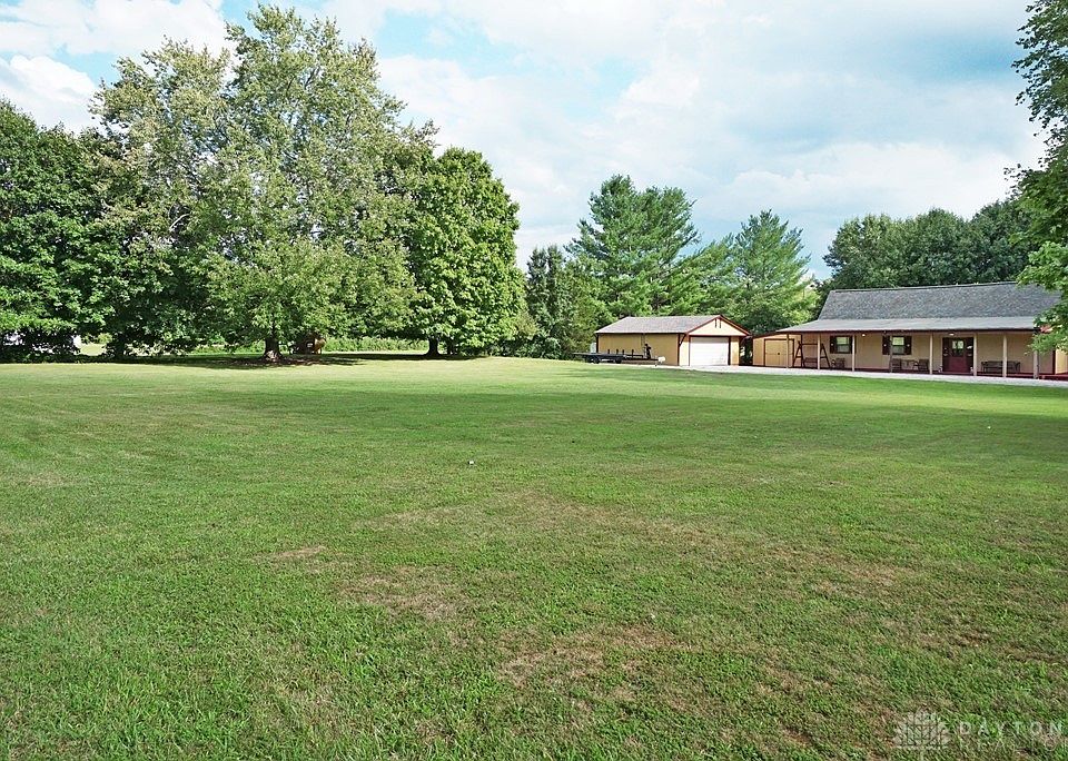 1st image of 1564 Fredrickstrasser Dr