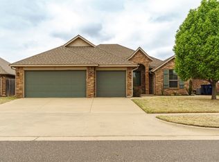 3012 Brookstone Lakes Dr Yukon OK 73099 Zillow