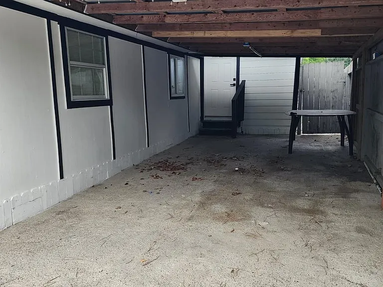 6239 Carver Rd — Photo 5