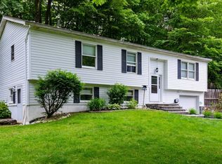 11 Tivoli Rd, Patterson, NY 12563